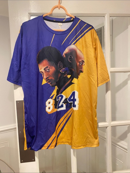 Other - Size Large Tshirt New With Out Tags